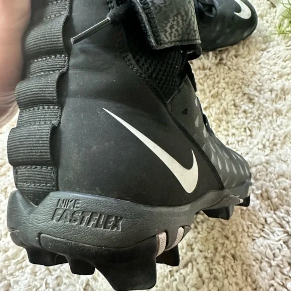 Nike FastFlex alpha cleats sneaker shoe swoosh black & white men’s size … - Picture 5 of 5